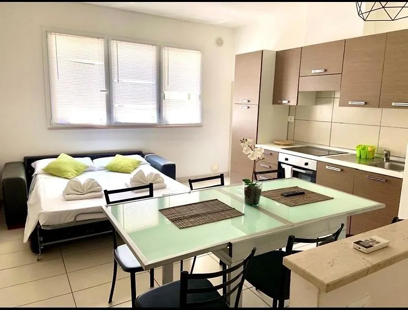 아파트호텔 Green Residence 리미니