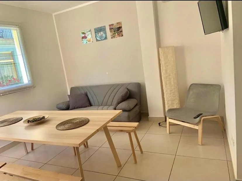 Green Residence Miramare di Rimini 2*,  Italy