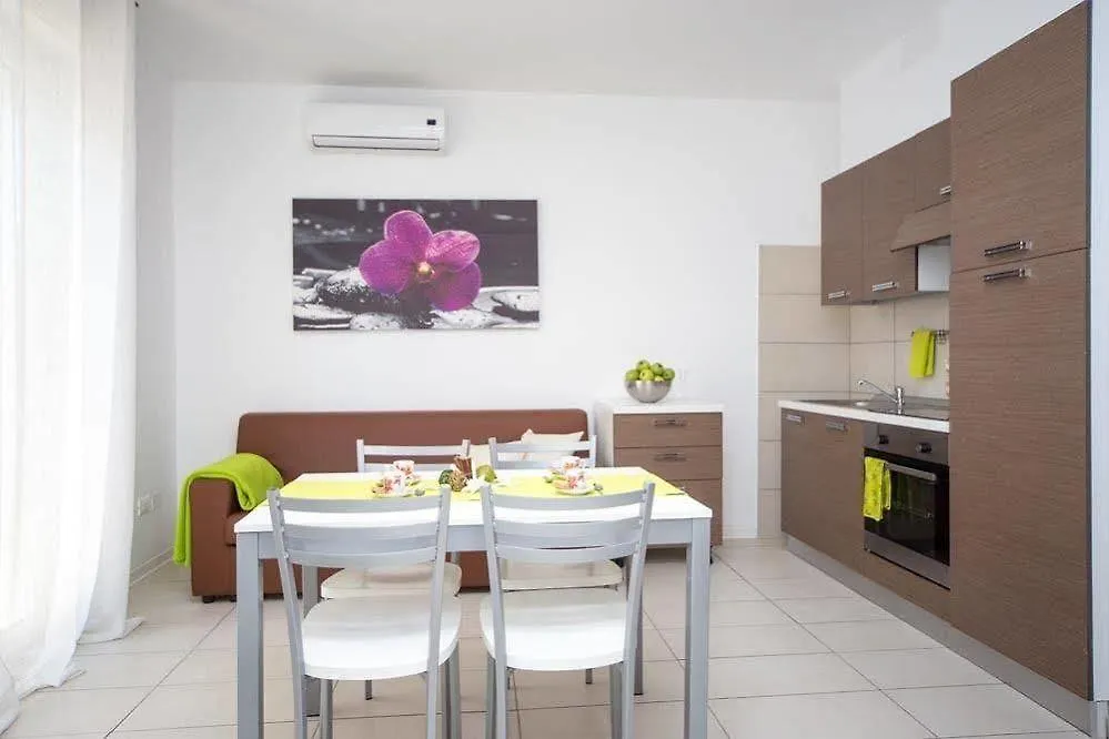 רימיני Green Residence מלון דירות